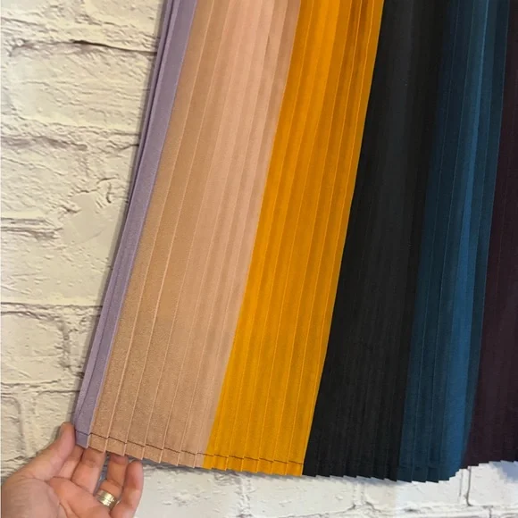 A New Day Striped Midi Skirt - Picture 4 of 9